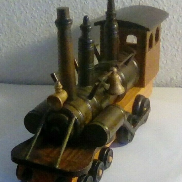 Locomotive Railroad Train Steam Engine Wooden Brown and Black Classic Model - Picture 8 of 8